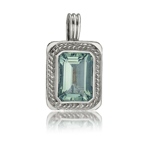LR 820 Silver Pendant with Green Amethyst